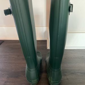 Green Hunter rain boots size 7